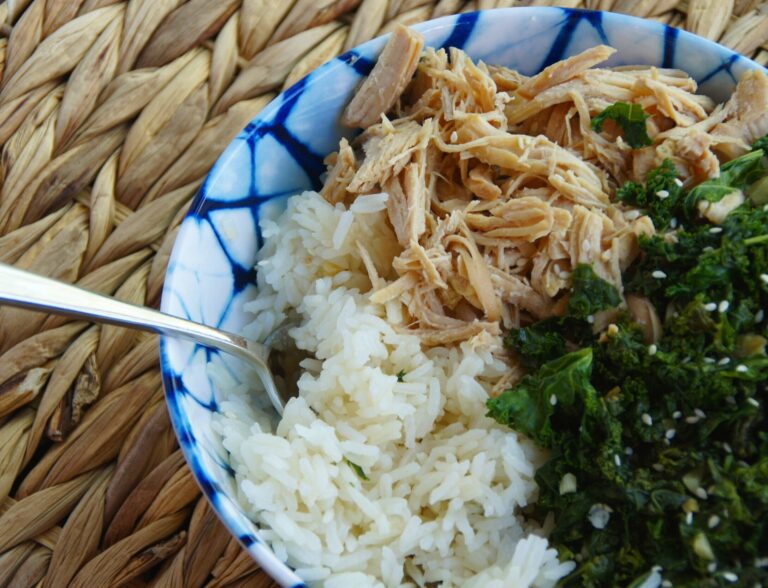 15 Minute Instant Pot Ginger Chicken Rice Bowls
