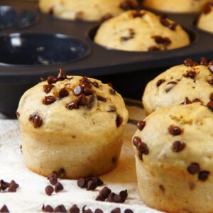 Healthy Banana Chocolate Chip Muffins