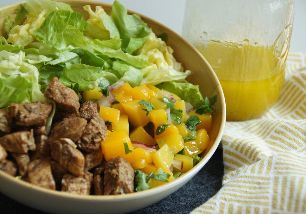 A deliciously simple lemon vinaigrette!